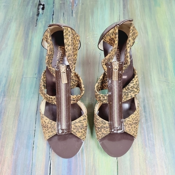 Michael Kors Leopard Heels - Picture 3 of 10